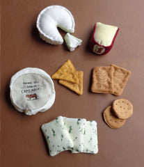 Cheese and Crackers Play Food Set