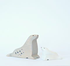 Brin d’Ours Wooden Seal