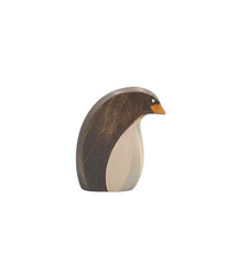 Brin d’Ours Wooden Penguin (looking up)
